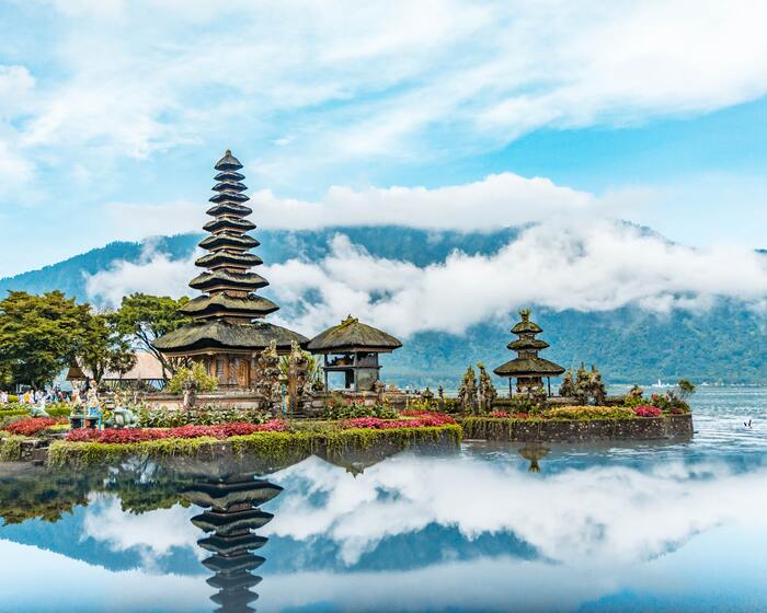 9 Tempat Wisata Terbaik untuk Liburan di Indonesia